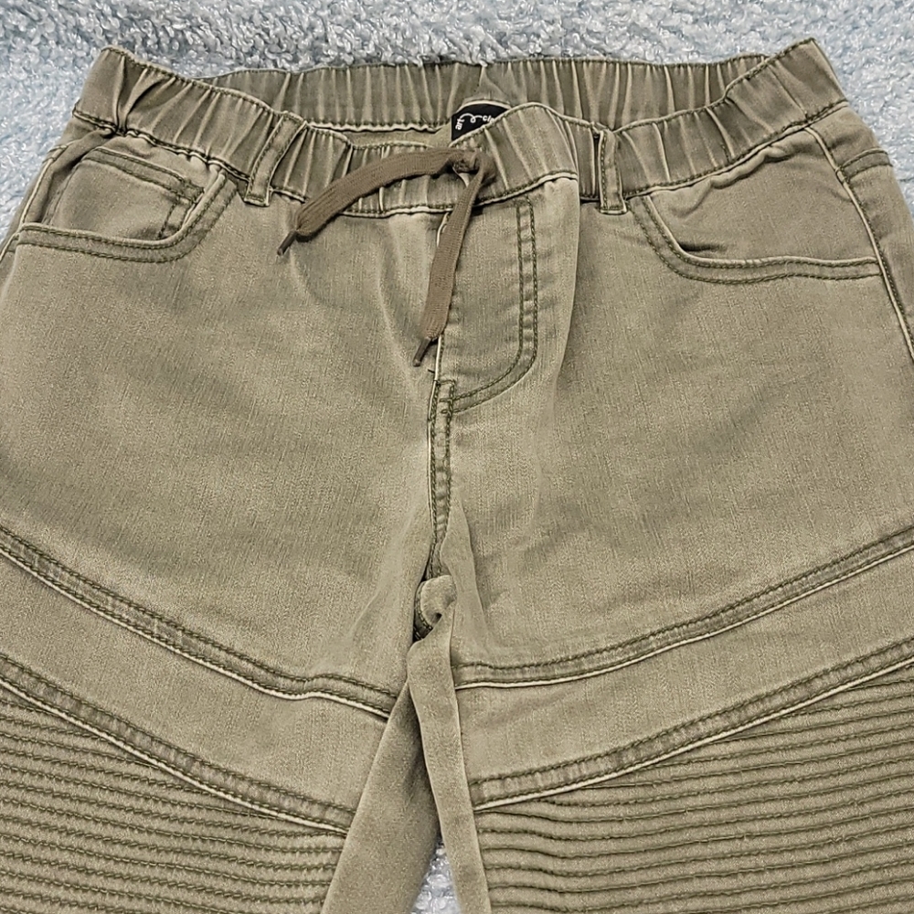 Jeans - Picture 3 of 4